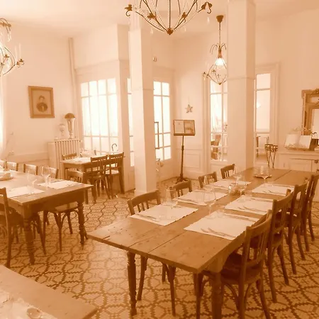 De La Providence Égliseneuve-dʼEntraigues